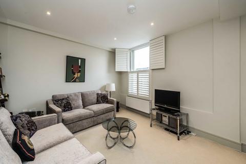 2 bedroom flat to rent, Chiswick High Road, London W4