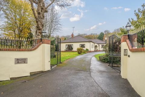 4 bedroom bungalow for sale, Stockwood Vale, Bristol BS31