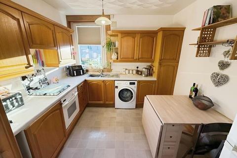 3 bedroom apartment for sale, 3 Dewar Drive, Leven, KY8 4DJ