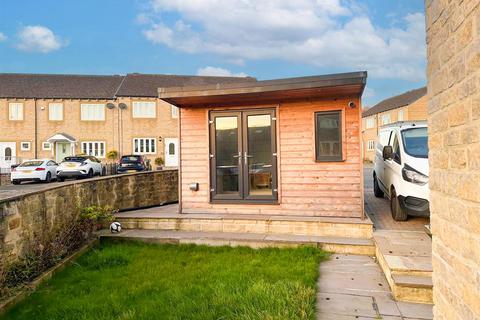 4 bedroom semi-detached house for sale, New Close Mill Fold, Silsden,