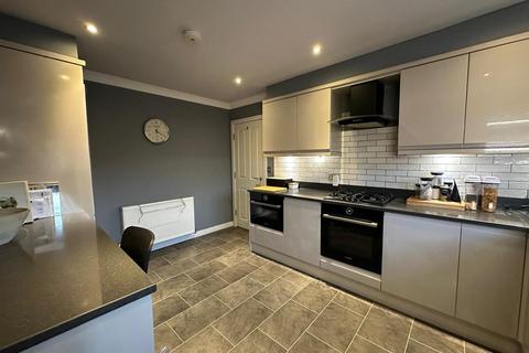 undefined, New Close Mill Fold, Silsden,