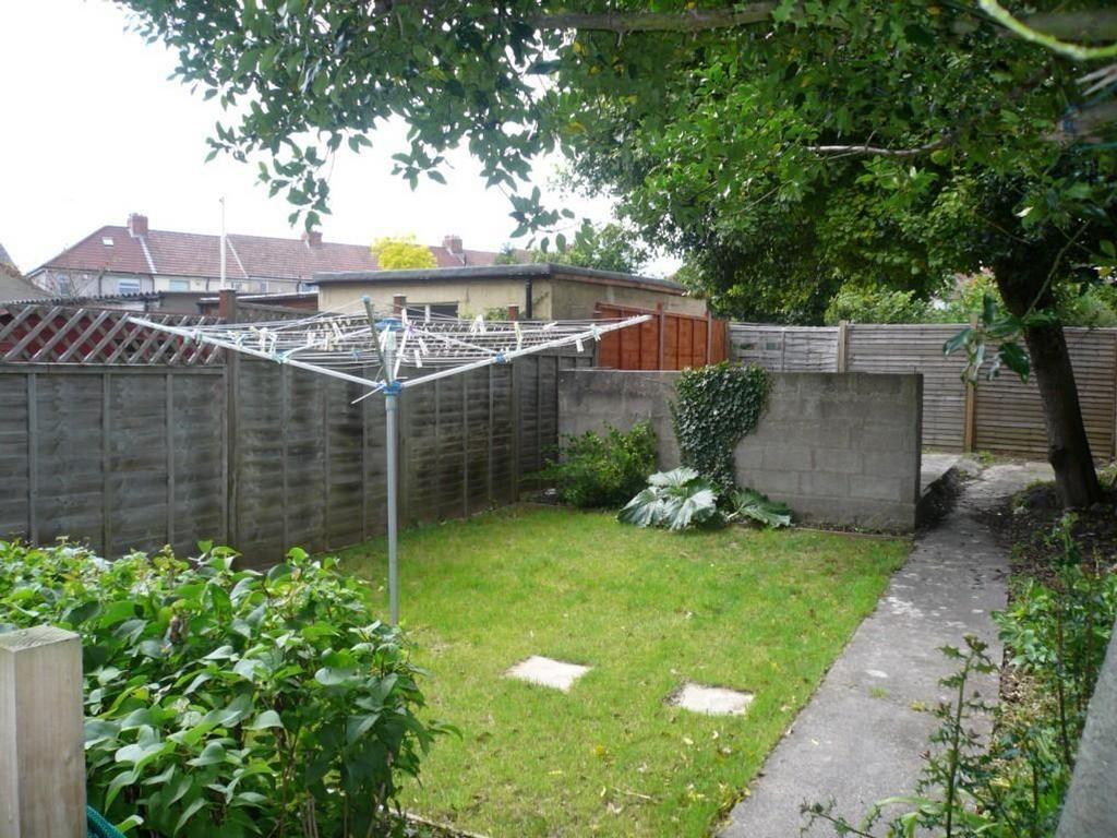 A spacious and well maintained garden, perfect ...