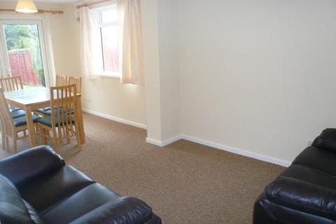 4 bedroom house to rent, Bonnington Walk, Bristol BS7