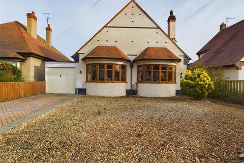 3 bedroom detached bungalow for sale, St. Chad Road, Bridlington