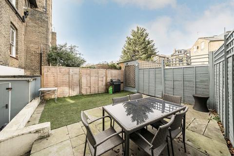 1 bedroom flat for sale, St. James Terrace, London SW12