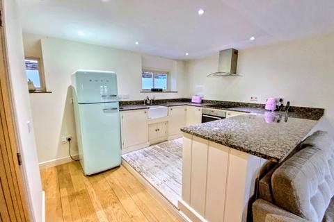 3 bedroom semi-detached house for sale, Chapel Court, High Street, Braunston, NN11 7HS