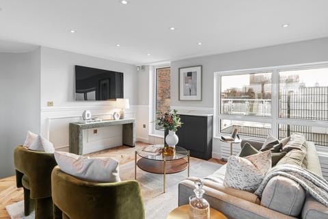 3 bedroom apartment for sale, Charles Street, London W1J