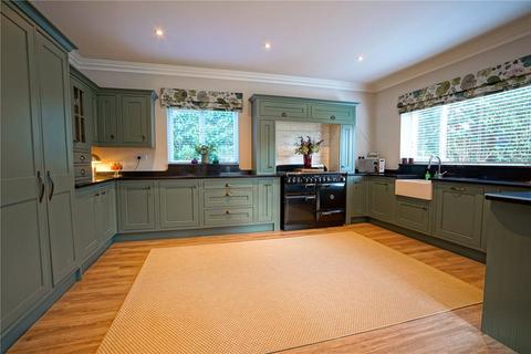 4 bedroom detached house for sale, Ulley Lane, Aston, Sheffield, South Yorkshire, S26