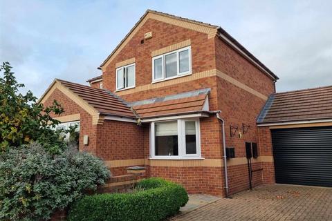 4 bedroom detached house for sale, Prospect Close, Pollington, Goole