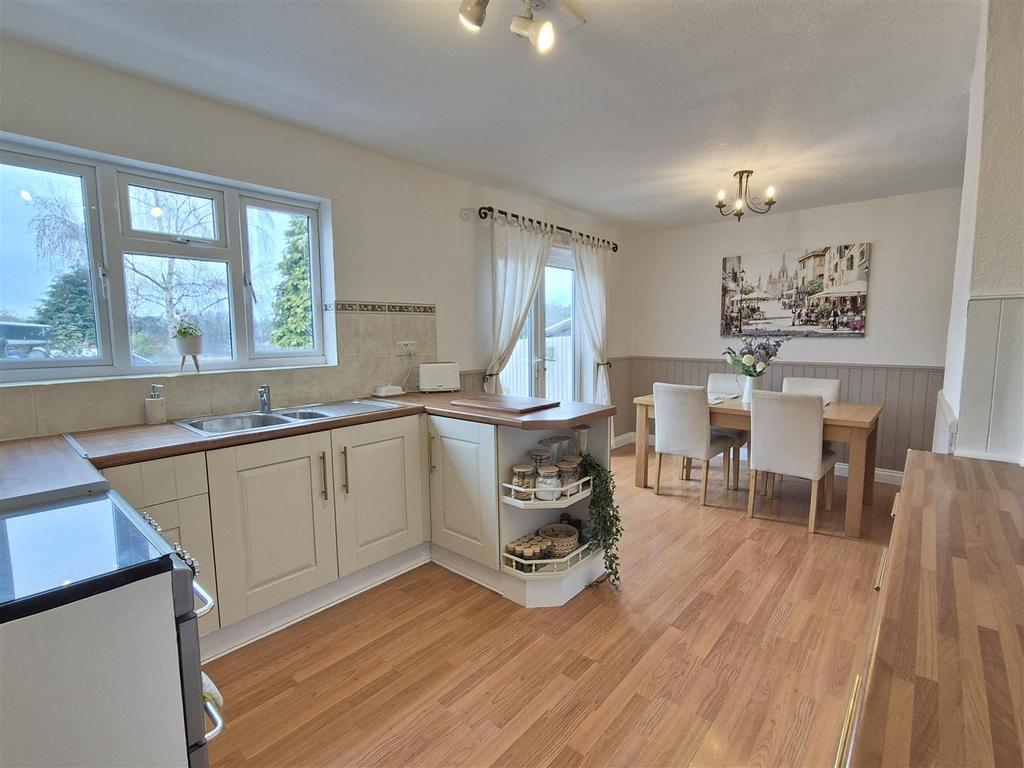 Open Plan Kitchen/Diner