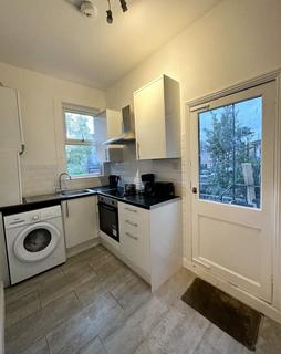 4 bedroom maisonette for sale, Mount Nod Road, London SW16