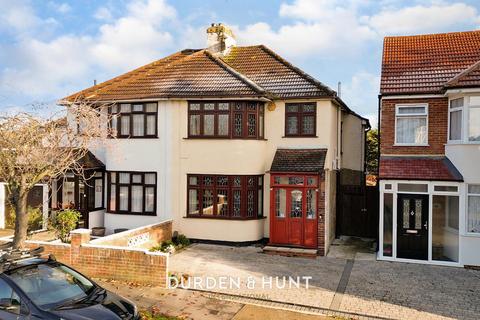 3 bedroom semi-detached house for sale, Heather Avenue, Romford, RM1