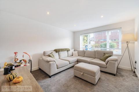 1 Ainsdale Crescent, Royton, Oldham, OL2 6AX