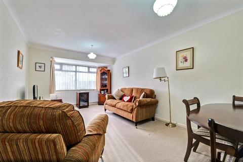 2 bedroom semi-detached bungalow for sale, Orchard Close, Oadby, Leicester