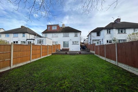 3 bedroom semi-detached house for sale, Fernside Avenue, London