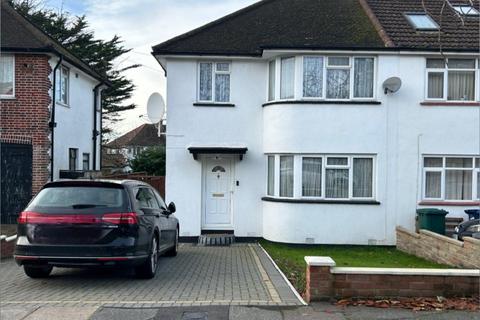 3 bedroom semi-detached house for sale, Fernside Avenue, London