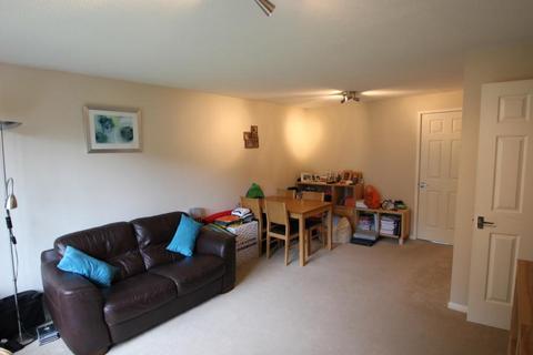 1 bedroom apartment to rent, Wansford Green, Woking GU21