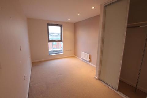 2 bedroom apartment to rent, Church Street East, Woking GU21