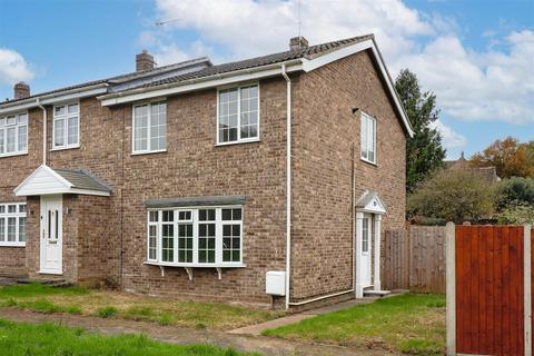 3 bedroom end of terrace house for sale, Glanville Road, Hadleigh, Ipswich