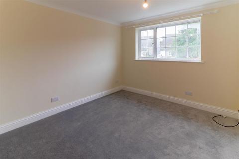 3 bedroom end of terrace house for sale, Glanville Road, Hadleigh, Ipswich