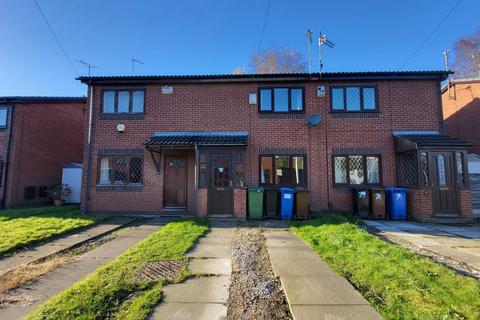 2 bedroom terraced house to rent, Dunblane Avenue, Heaton Norris, Stockport, SK4