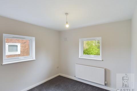 3 bedroom semi-detached house to rent, Darlington DL1