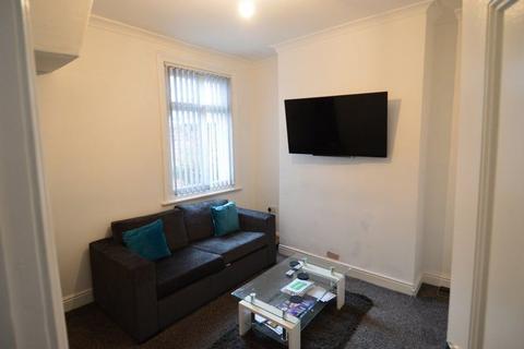 3 bedroom house share to rent, Middlesbrough TS1