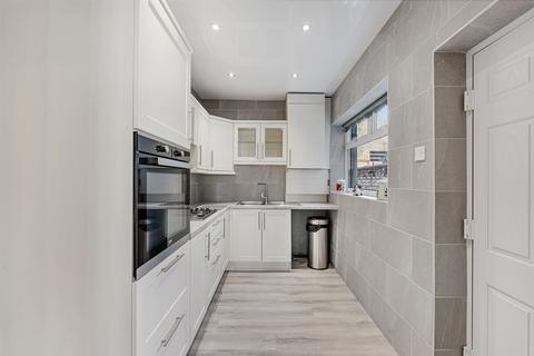484 Hale Road, Widnes, WA8 8XQ