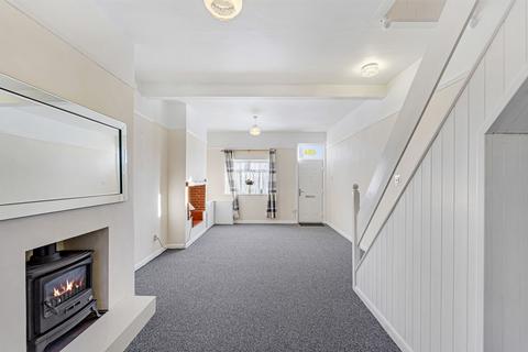 484 Hale Road, Widnes, WA8 8XQ
