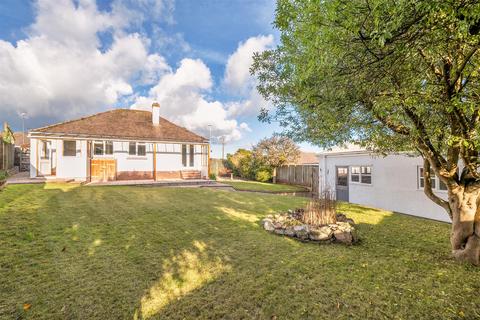 3 bedroom bungalow for sale, Broadsands Avenue, Paignton