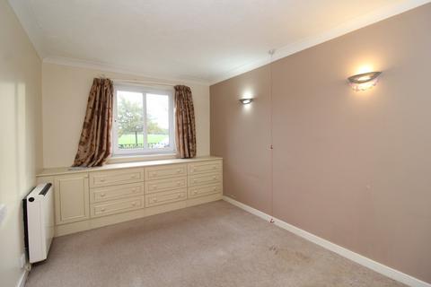 1 bedroom ground floor flat for sale, Kings Road, Herne Bay, CT6