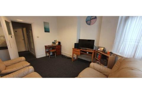 1 bedroom flat to rent, Glynrhondda Street, Cathays, Cardiff