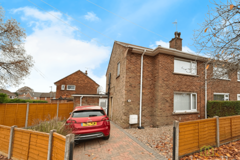 2 bedroom terraced house for sale, Bourne Close, Lincoln LN6