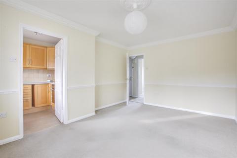 2 bedroom apartment to rent, Jusons Glebe, Wendover HP22