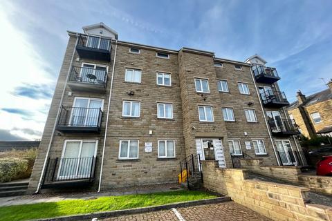 2 bedroom flat to rent, Bradford Road, Shipley, West Yorkshire, BD18