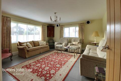 18 Beechwood Drive, Alsager, Stoke-on-trent, ST7 2HG