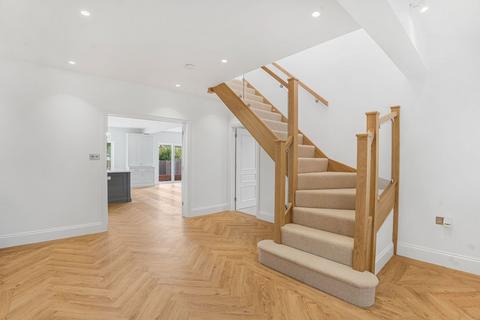 25 Vantorts Road, Sawbridgeworth, CM21 9NA