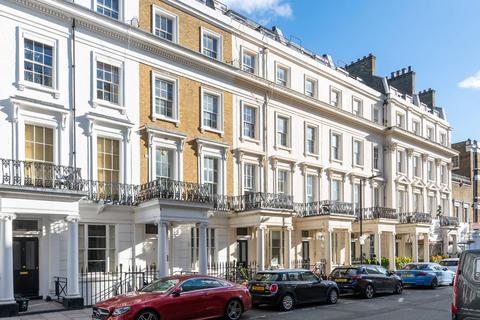 2 bedroom flat to rent, Devonshire Terrace, Paddington, London, W2