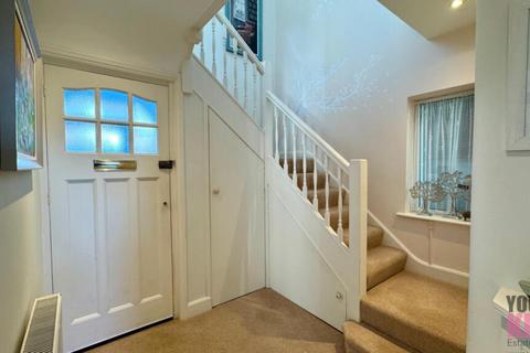 4 bedroom semi-detached house for sale, Downs Road, Folkestone, Kent CT19 5PS