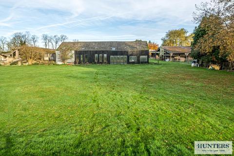 4 bedroom detached bungalow for sale, Main Street, West Haddlesey, Selby