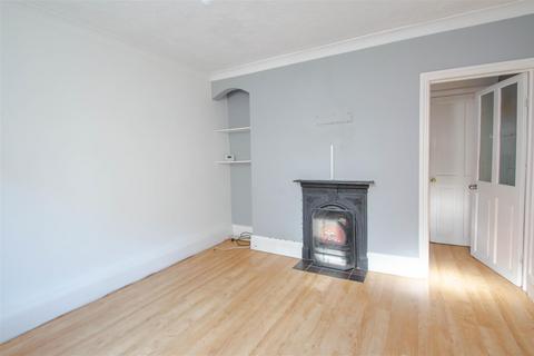 2 bedroom terraced house to rent, Eden Road, Haverhill CB9