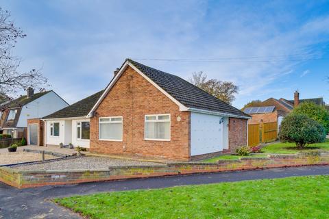 2 bedroom semi-detached bungalow for sale, Elm Drive, St. Ives, Cambridgeshire, PE27