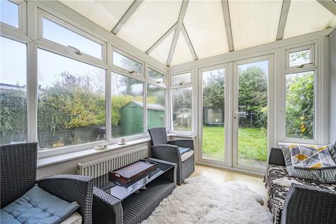 3 bedroom semi-detached house for sale, Worcester Close, Reading, Berkshire