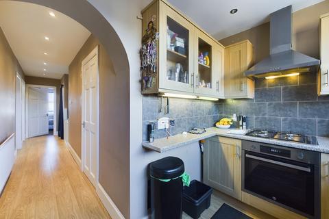 2 bedroom apartment for sale, St. Davids Road North,  Lytham St. Annes, FY8