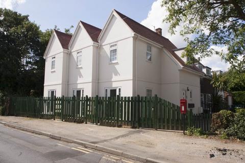 1 bedroom house to rent, Woodland Way, Canterbury, Kent