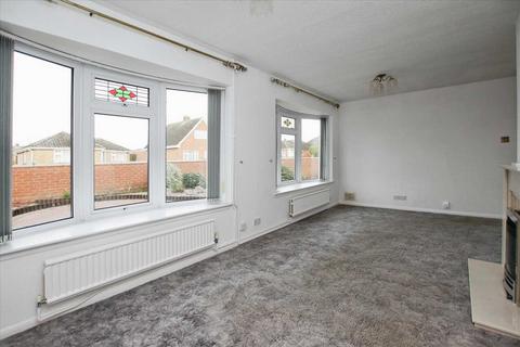 2 bedroom detached house for sale, Hawthorn Avenue, Waddington, Lincoln