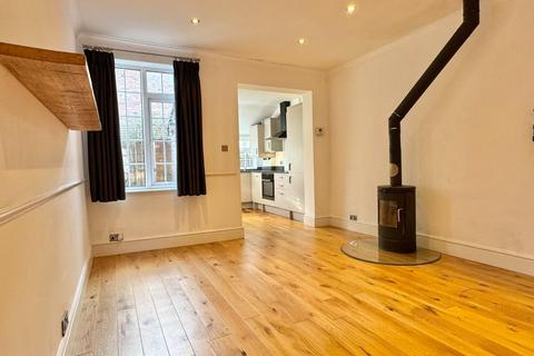 2 bedroom terraced house for sale, Knutsford Road, Wilmslow