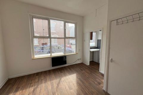 Studio to rent, Gopsall Street, Leicester