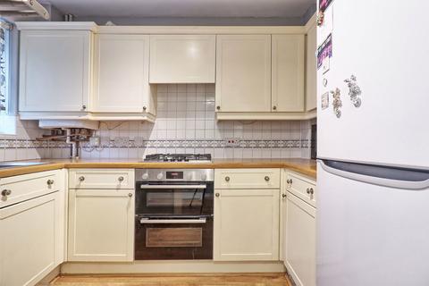 4 bedroom townhouse for sale, Hedingham Road, Grays RM16