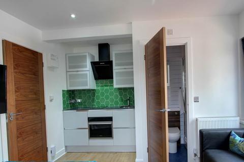 1 bedroom flat to rent, Woodland Way, Canterbury,